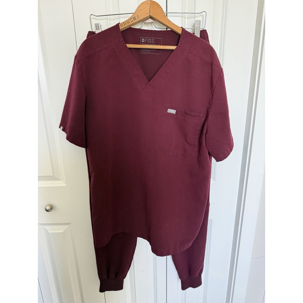 Figs Men’s Leon Three-Pocket V-Neck Scrub Top XL Tansen Jogger Scrub L Burgundy